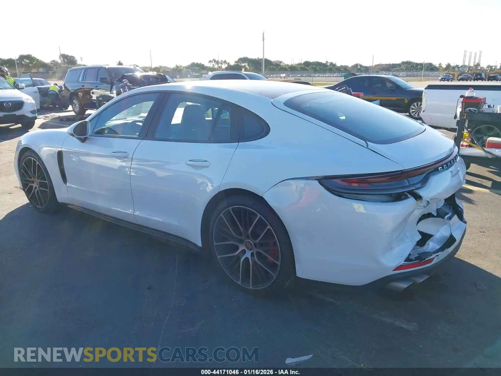3 Photograph of a damaged car WP0AB2A73PL130367 PORSCHE PANAMERA 2023