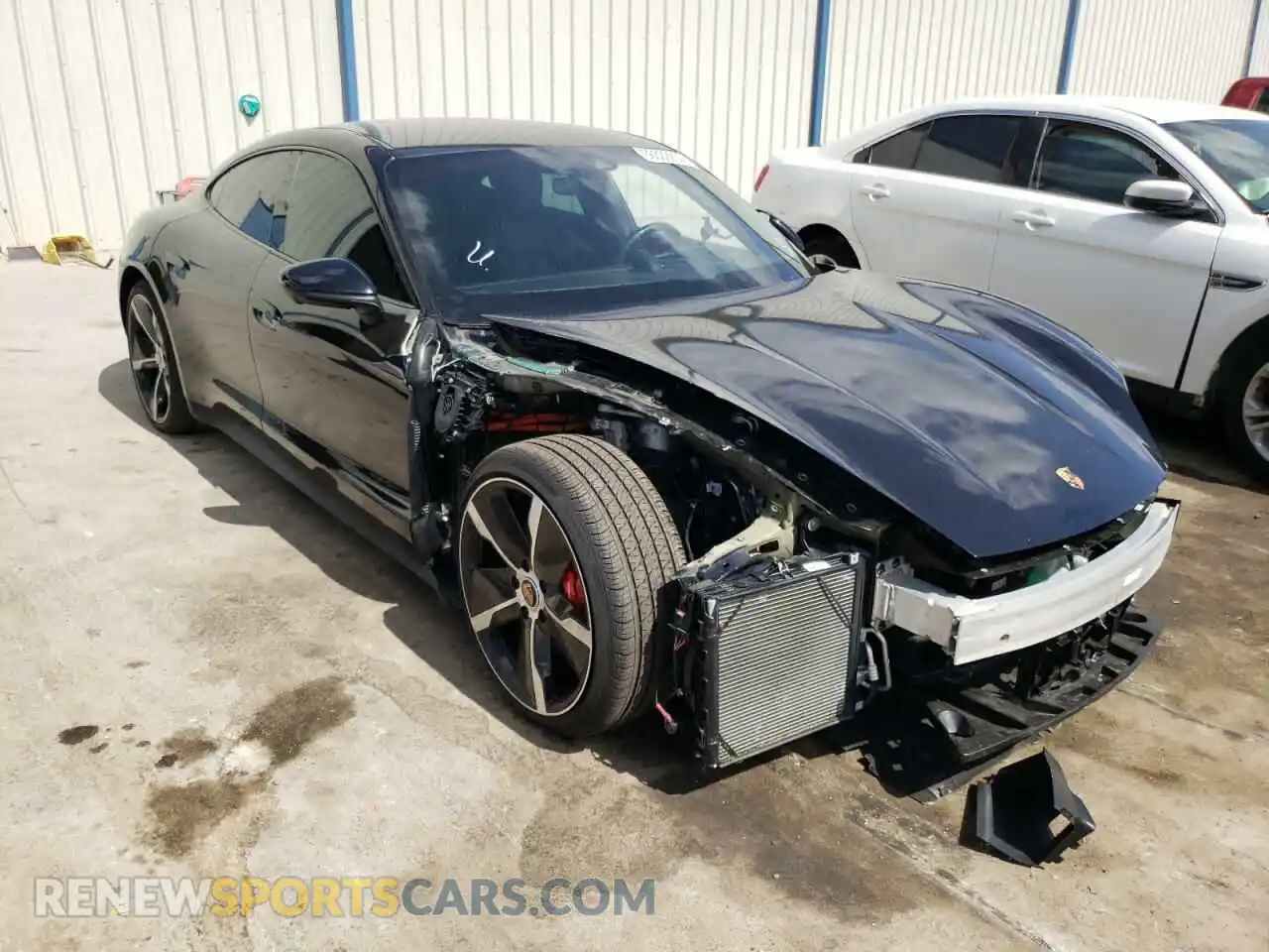 1 Photograph of a damaged car WP0AB2Y10LSA50206 PORSCHE TAYCAN 2020