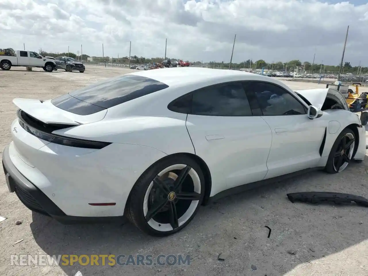 3 Photograph of a damaged car WP0AA2Y14MSA14863 PORSCHE TAYCAN 2021
