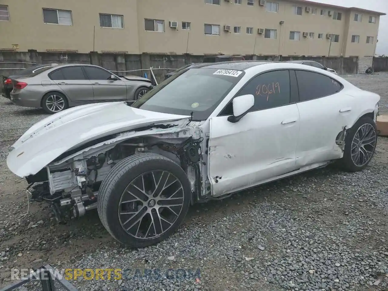 1 Photograph of a damaged car WP0AA2Y18MSA14736 PORSCHE TAYCAN 2021