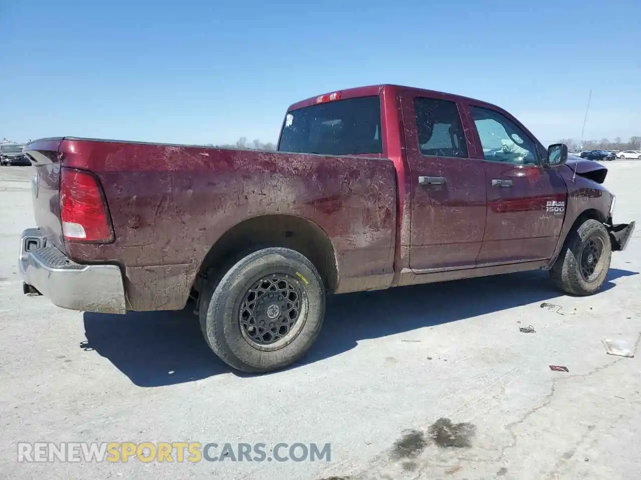 3 Photograph of a damaged car 1C6RR6FG1KS555428 RAM 1500 2019