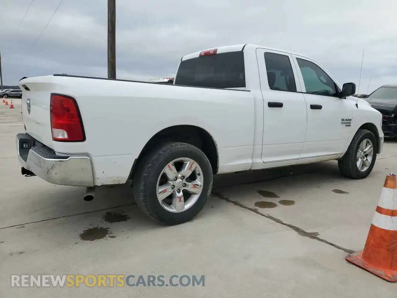 3 fotografías del automóvil dañado 1C6RR6FG9KS532690 RAM 1500 2019
