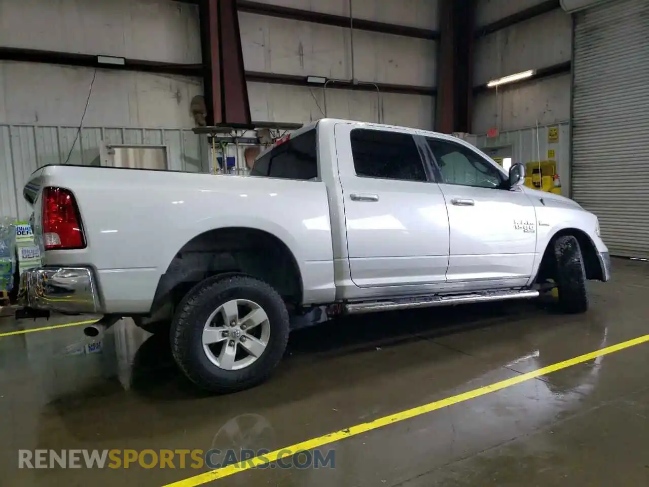 3 Photograph of a damaged car 1C6RR6LT0KS549041 RAM 1500 2019