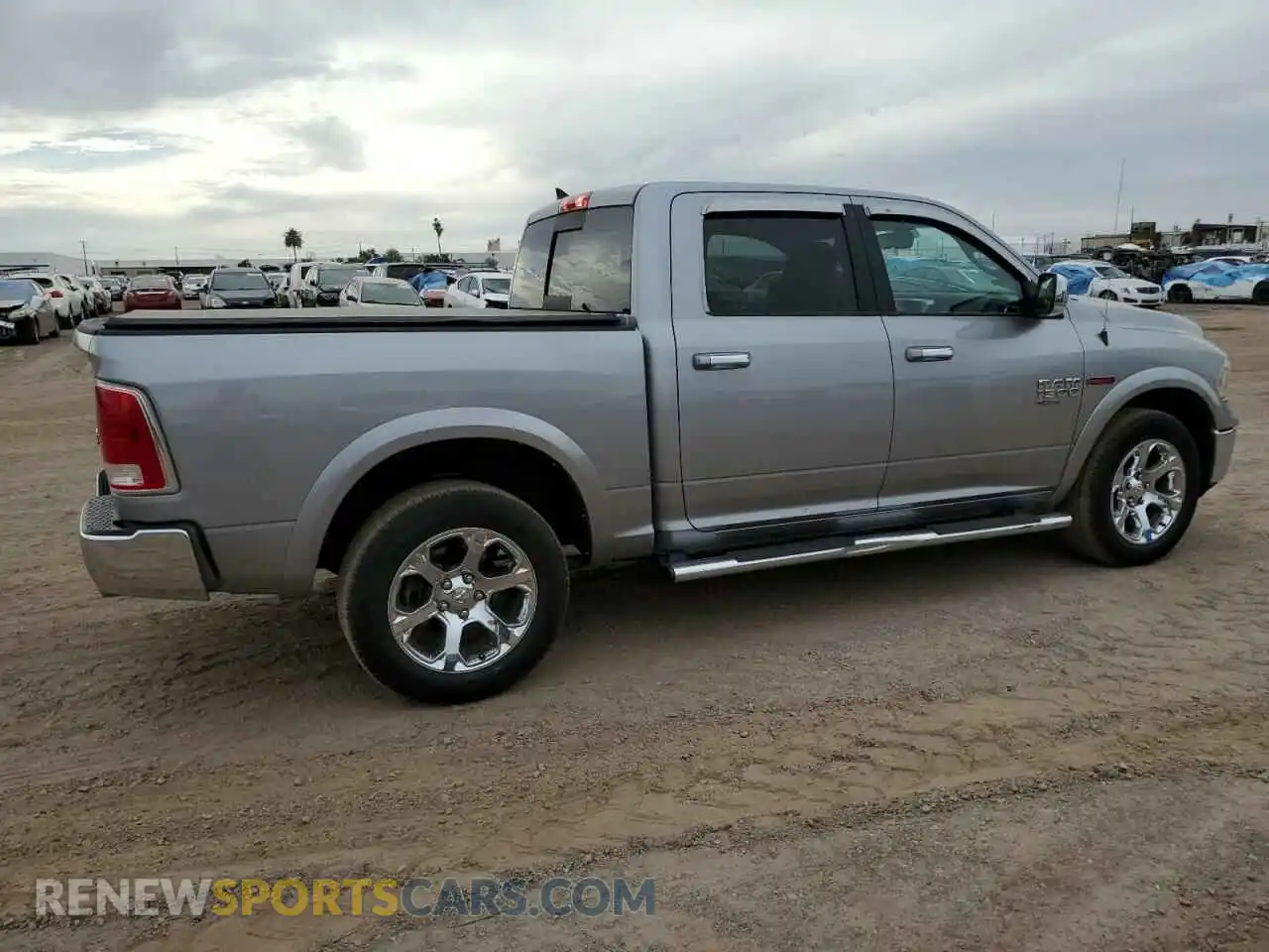 3 fotografías del automóvil dañado 1C6RR7NM6KS750163 RAM 1500 2019