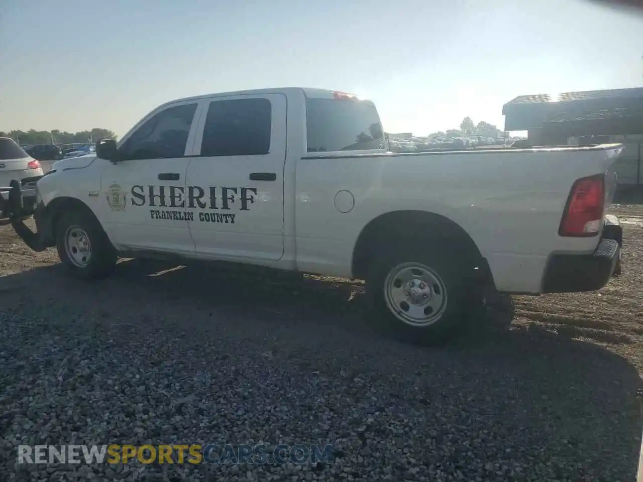 2 fotografías del automóvil dañado 1C6RR7STXKS717064 RAM 1500 2019