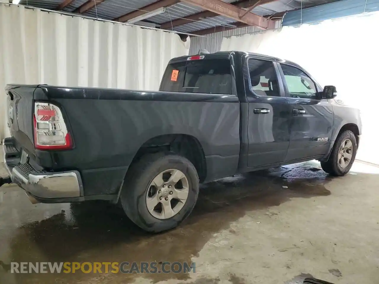 3 Photograph of a damaged car 1C6RREBT0KN828533 RAM 1500 2019