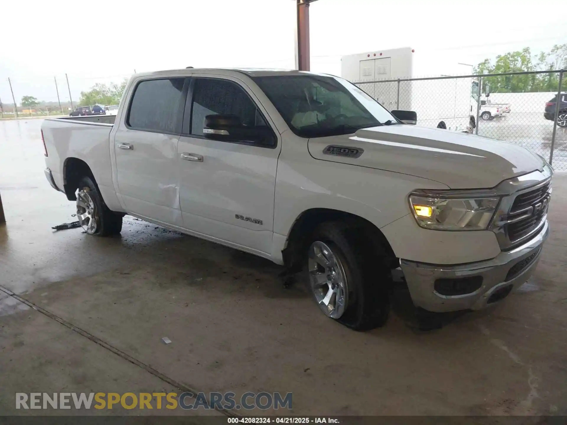 3 fotografías del automóvil dañado 1C6RREFT0KN604351 RAM 1500 2019