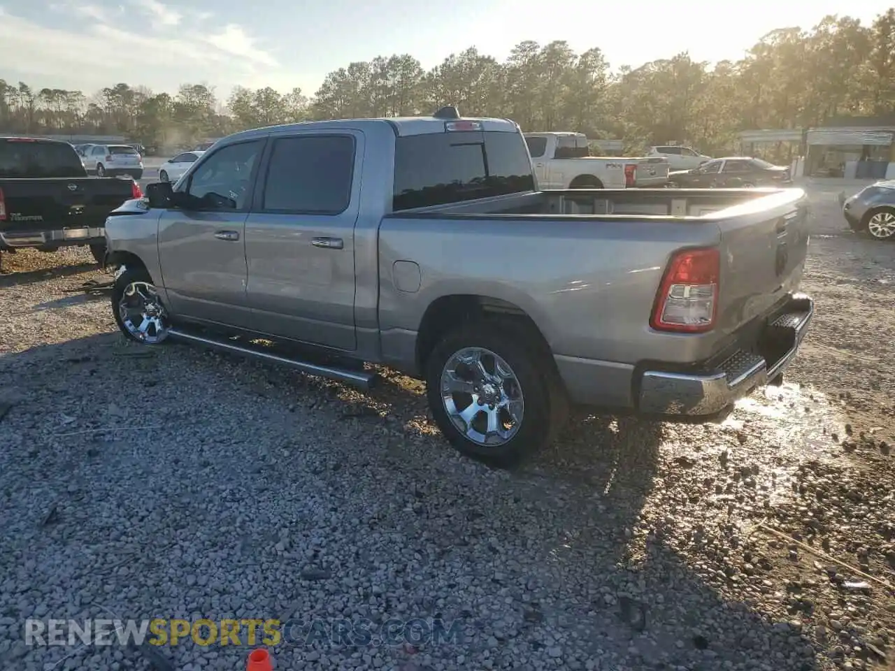 2 Photograph of a damaged car 1C6RREFT3KN685393 RAM 1500 2019