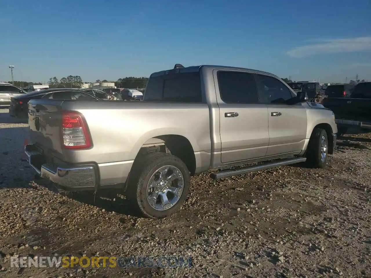 3 Photograph of a damaged car 1C6RREFT3KN685393 RAM 1500 2019