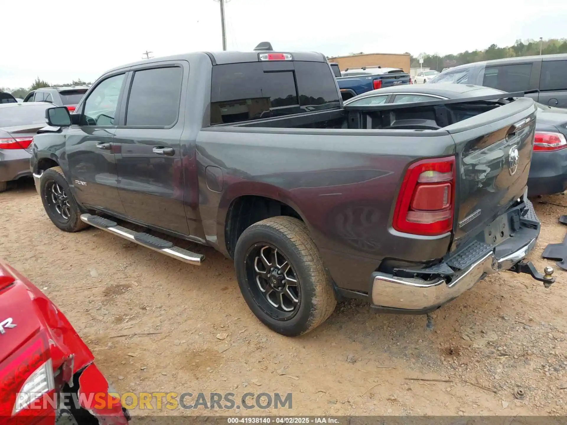 3 Photograph of a damaged car 1C6RREFT7KN522858 RAM 1500 2019