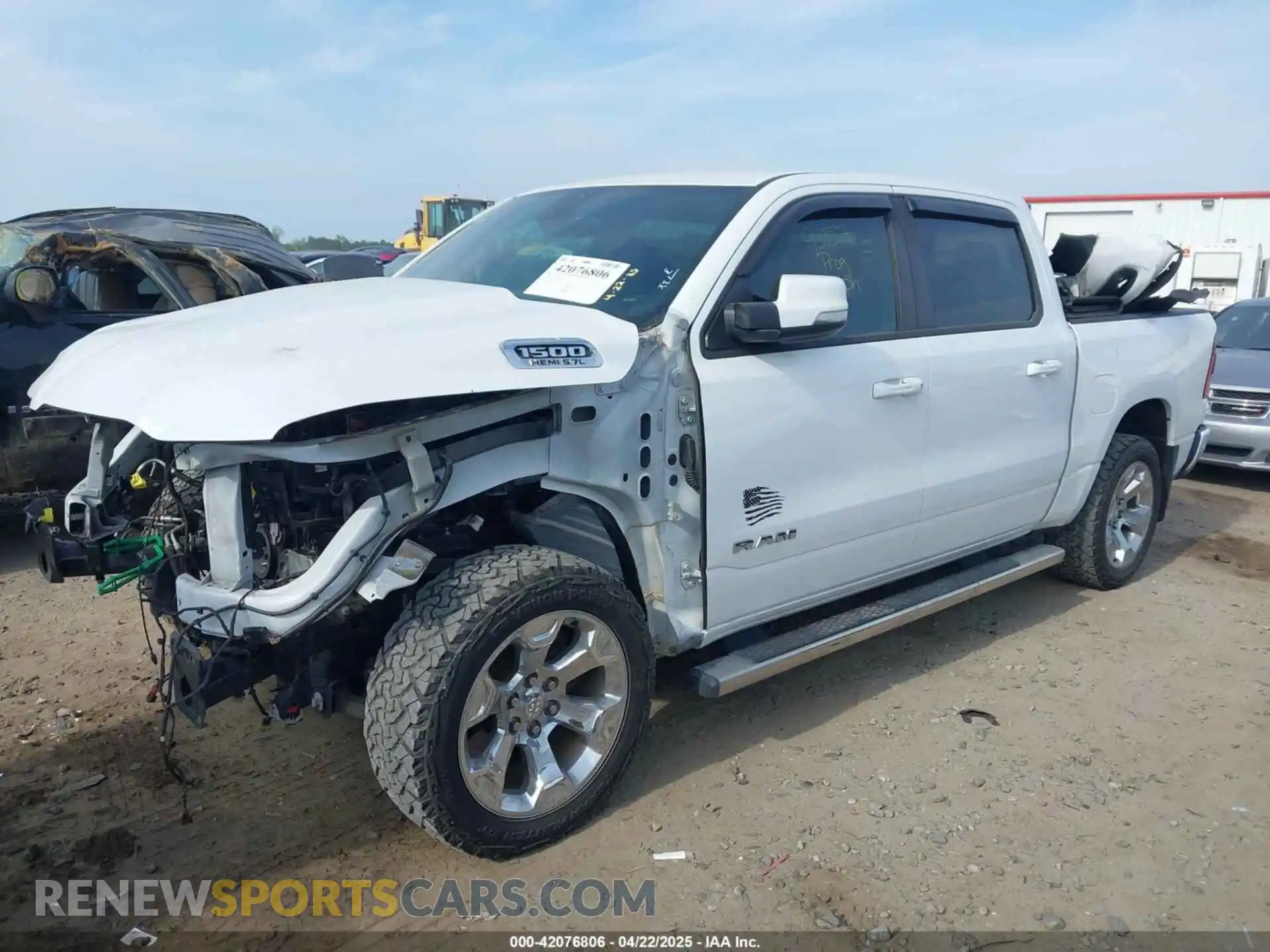 2 Photograph of a damaged car 1C6RREFT7KN880929 RAM 1500 2019