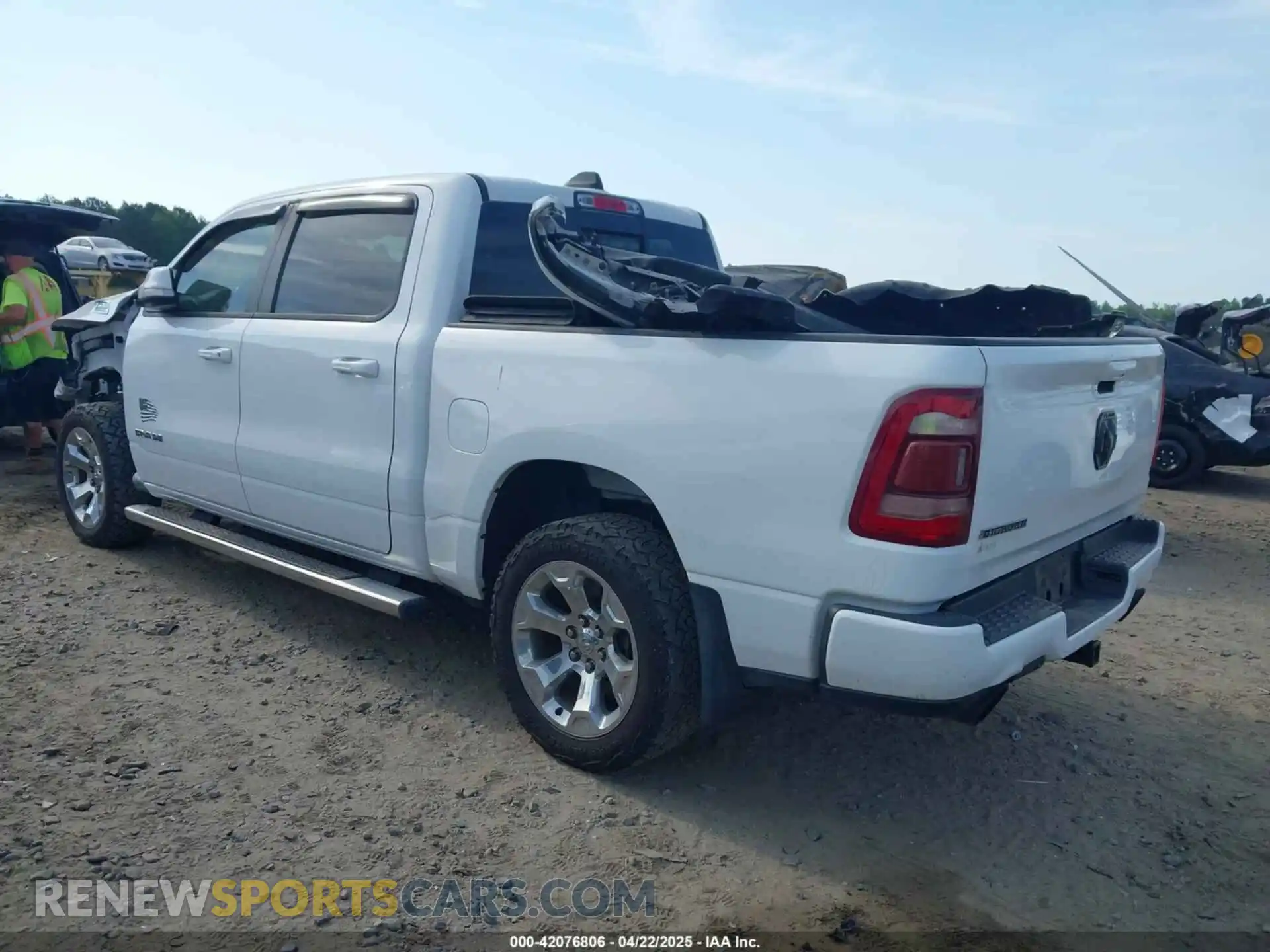 3 Photograph of a damaged car 1C6RREFT7KN880929 RAM 1500 2019