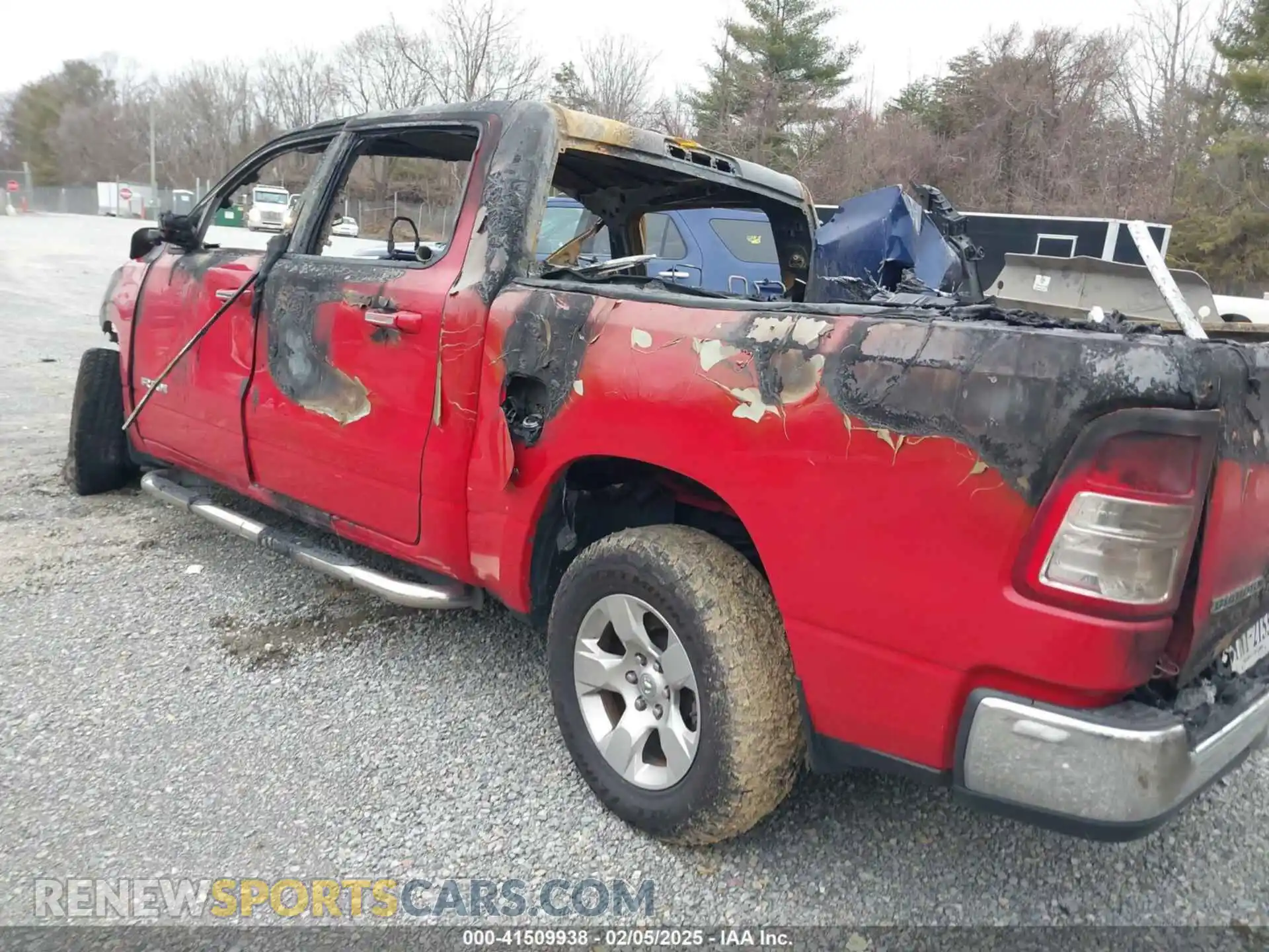 3 Photograph of a damaged car 1C6RRFFG0KN816224 RAM 1500 2019