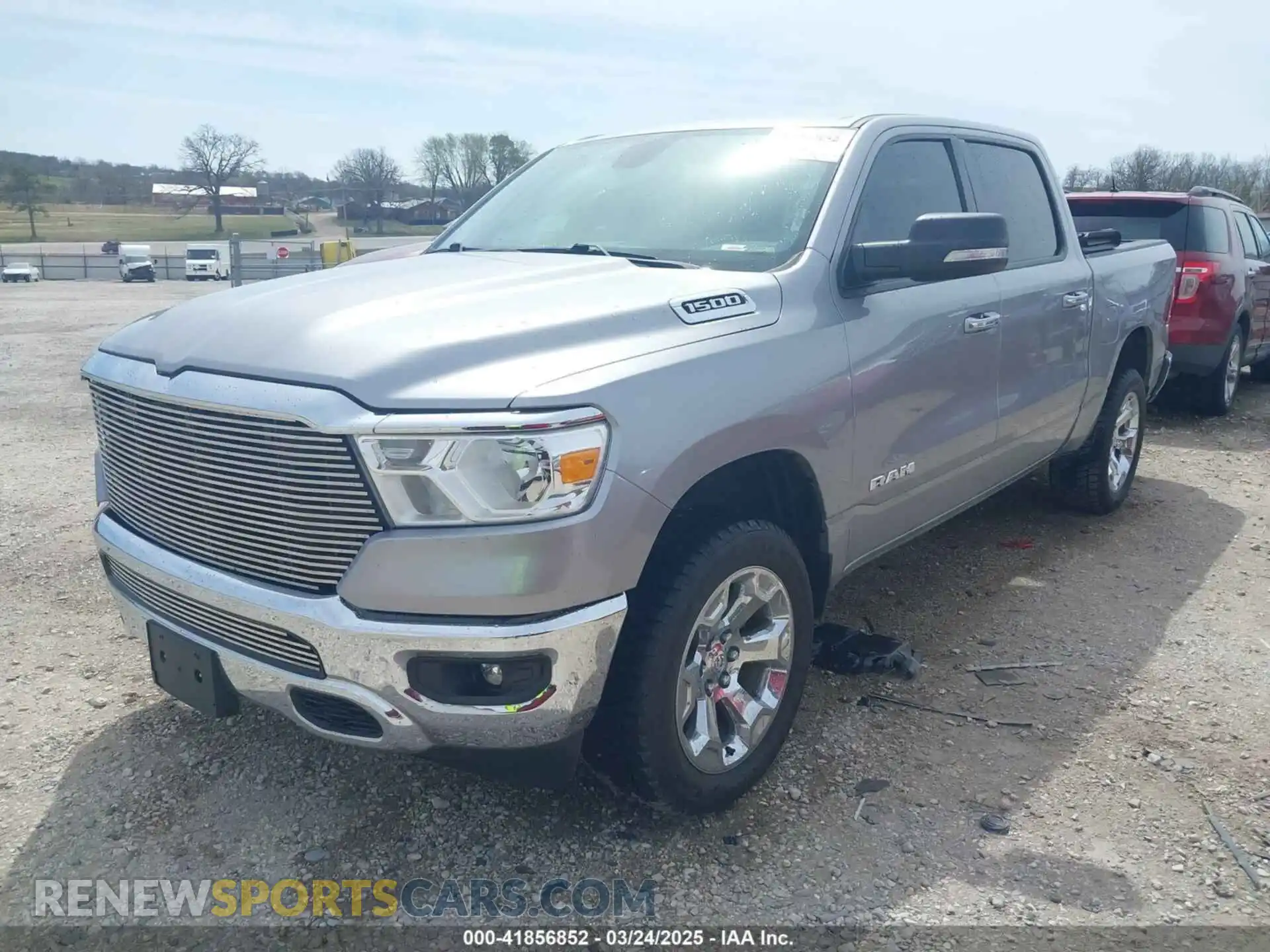 2 fotografías del automóvil dañado 1C6RRFFG3KN647381 RAM 1500 2019