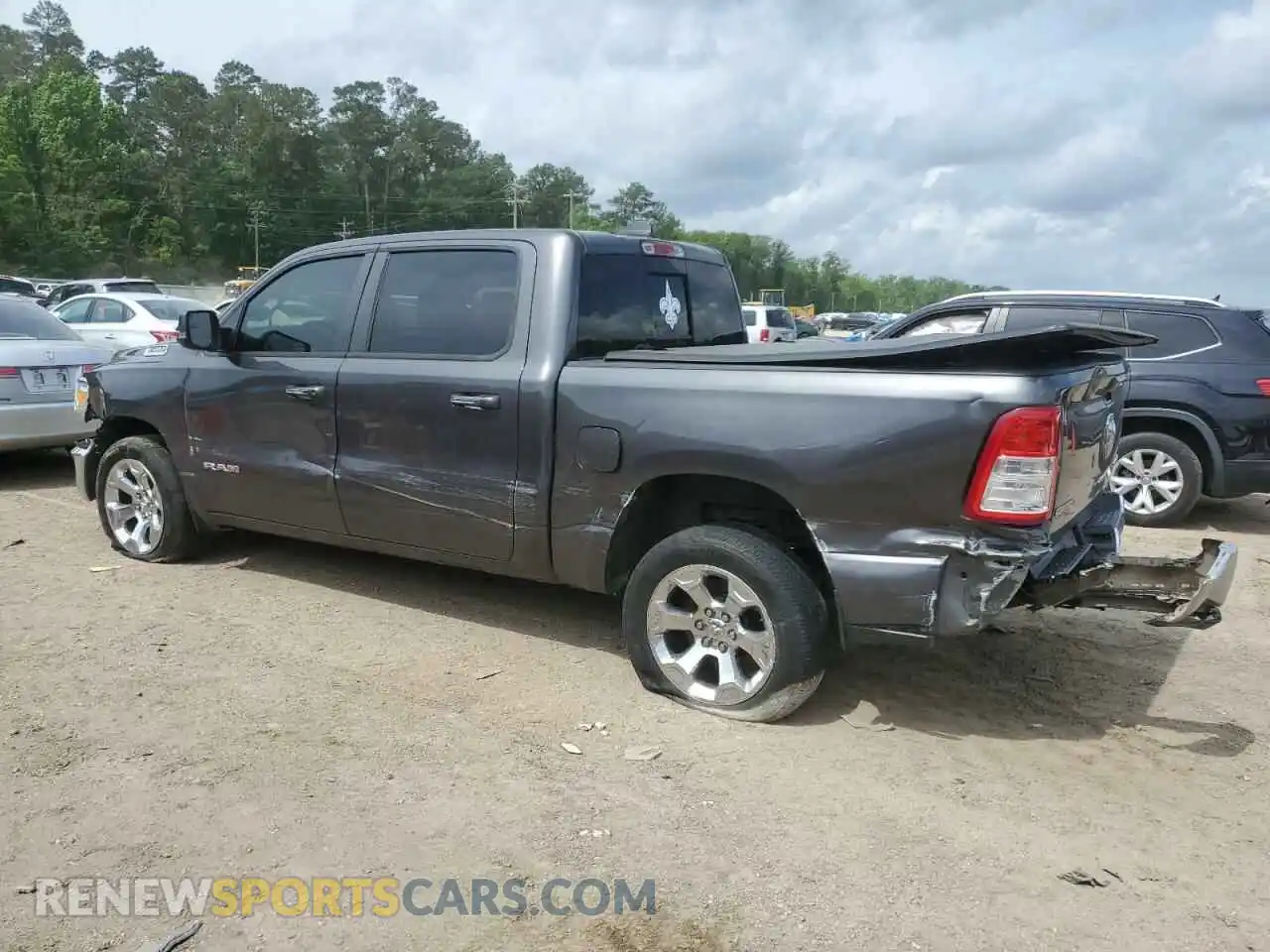 2 Photograph of a damaged car 1C6RRFFG7KN647481 RAM 1500 2019