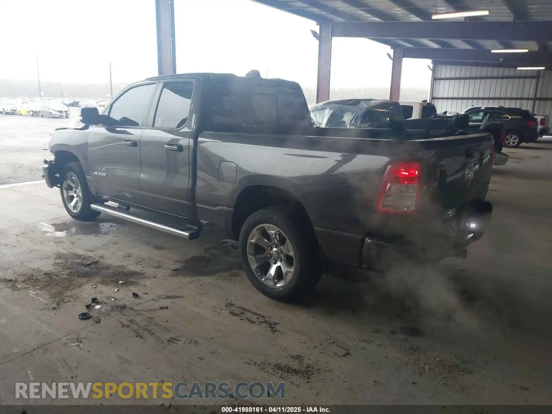 3 Photograph of a damaged car 1C6SRFBT7KN609057 RAM 1500 2019