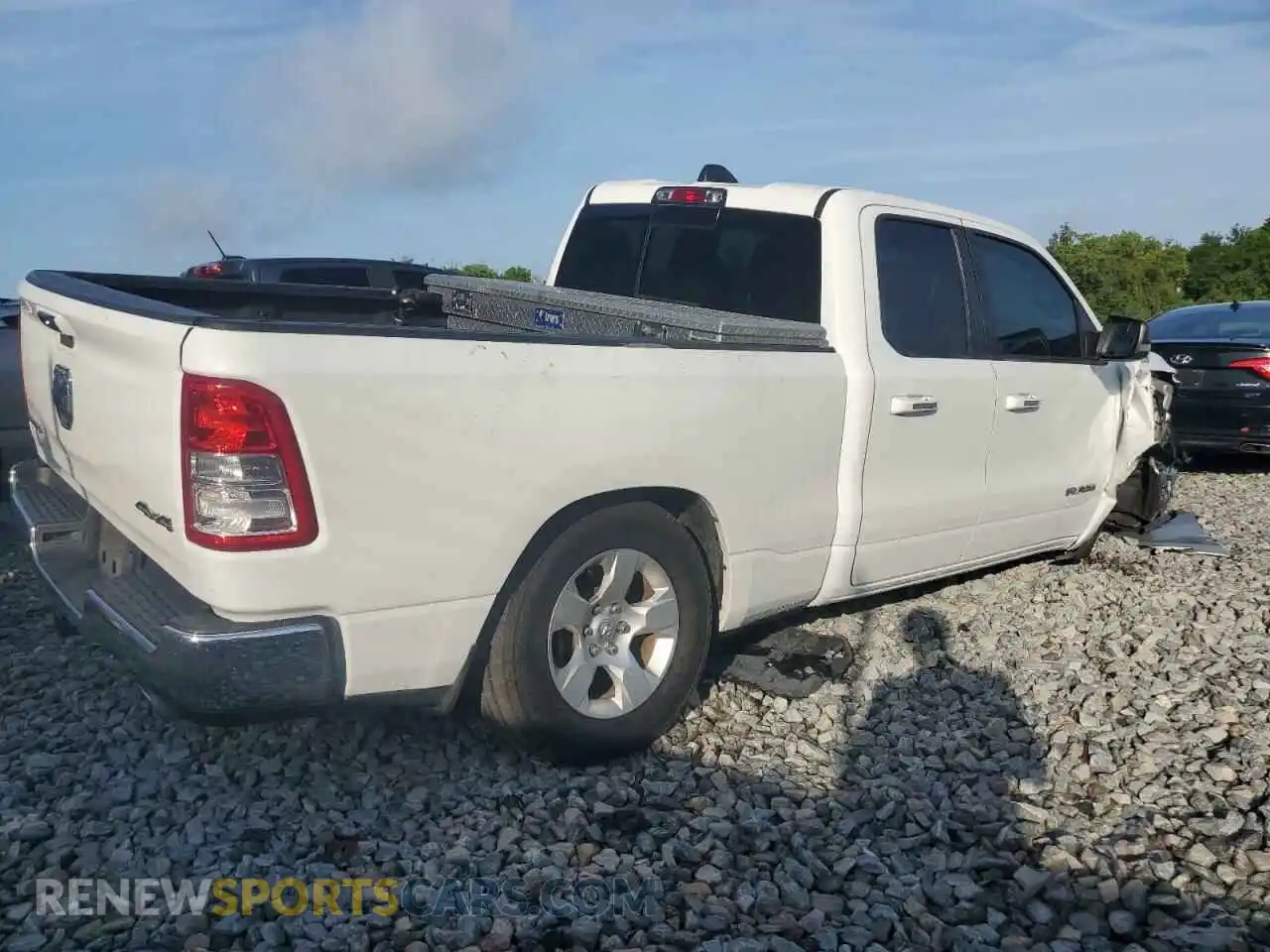 3 Photograph of a damaged car 1C6SRFBT8KN859892 RAM 1500 2019