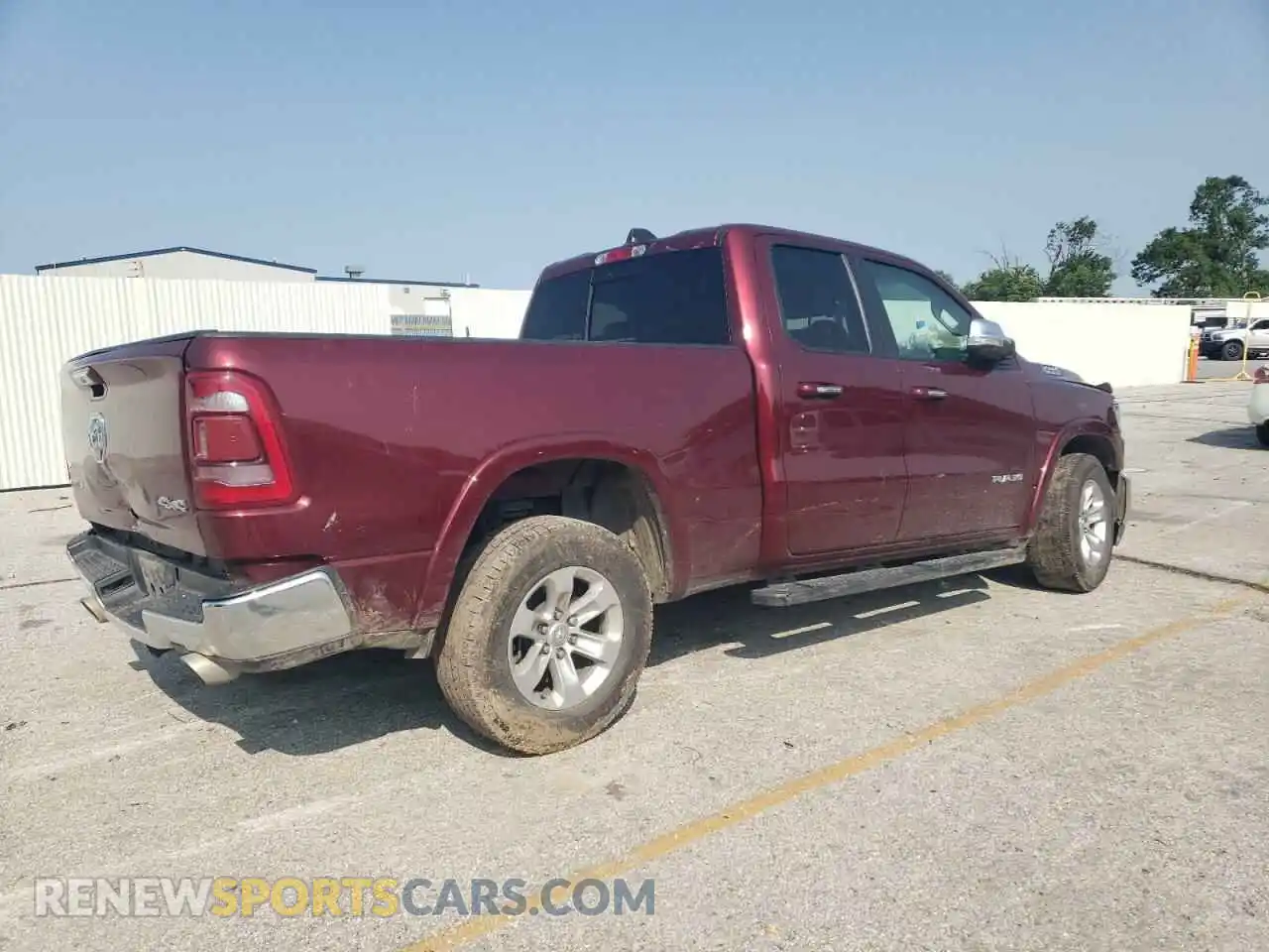 3 Photograph of a damaged car 1C6SRFDTXKN525165 RAM 1500 2019