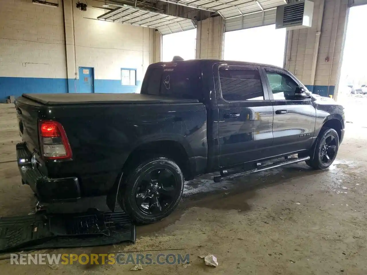 3 Photograph of a damaged car 1C6SRFFT3KN783850 RAM 1500 2019