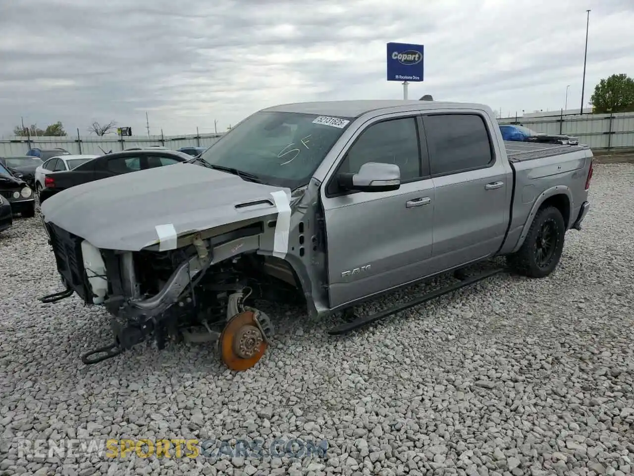 1 Photograph of a damaged car 1C6SRFFT4KN819318 RAM 1500 2019