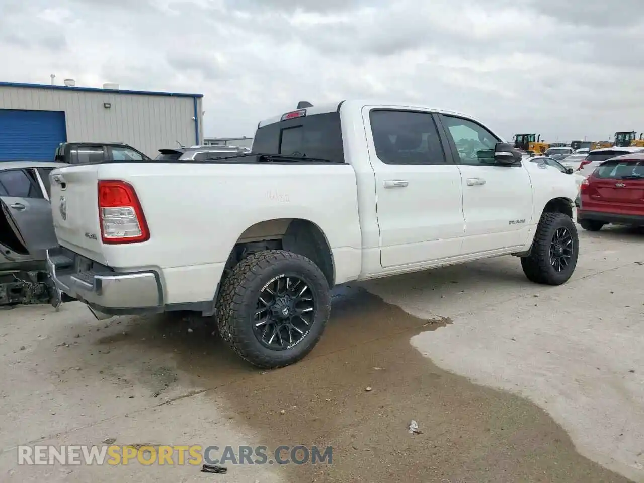 3 Photograph of a damaged car 1C6SRFFT5KN570365 RAM 1500 2019