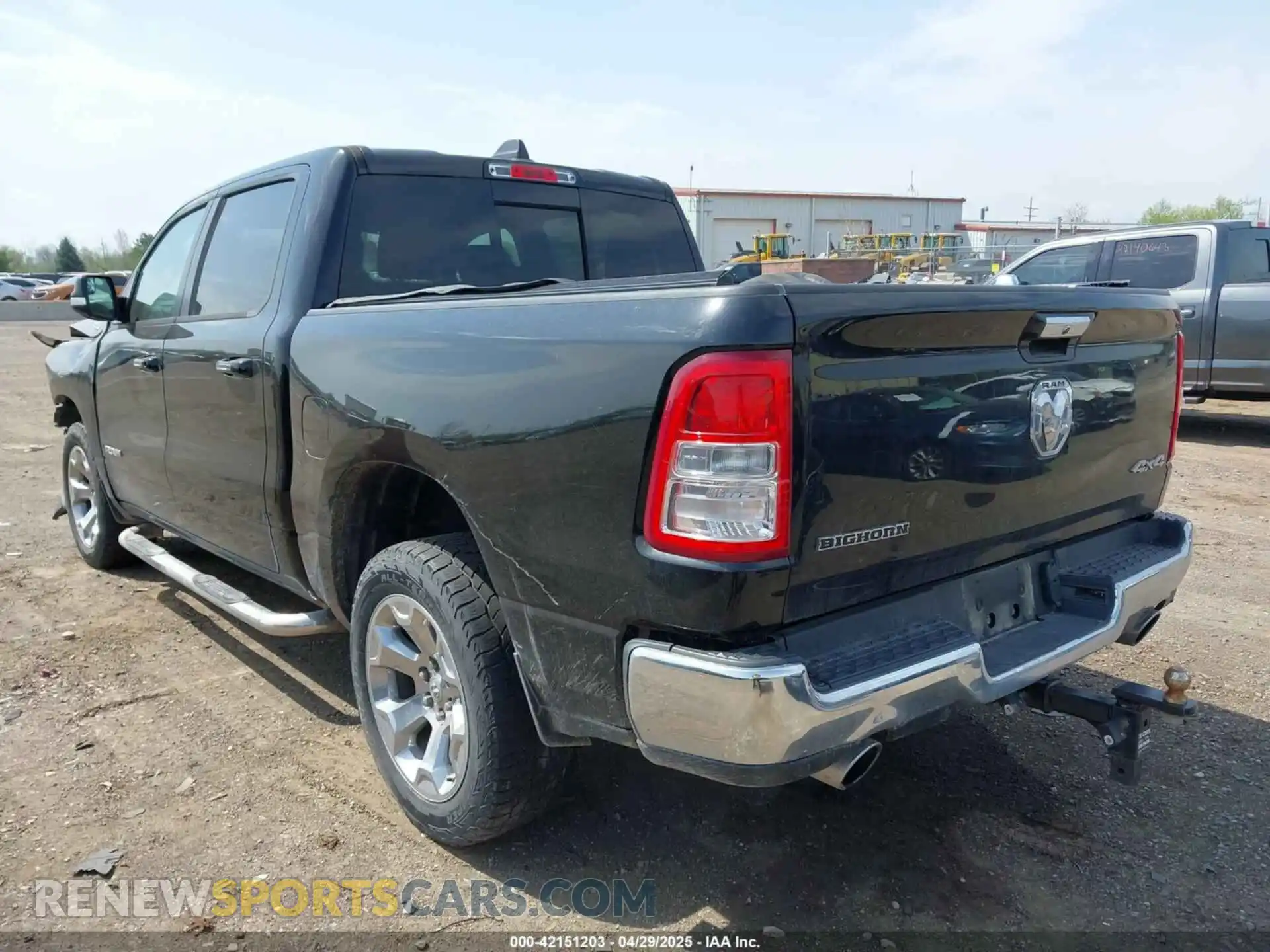 3 Photograph of a damaged car 1C6SRFFT6KN918805 RAM 1500 2019