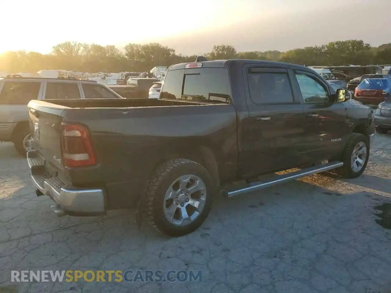 3 Photograph of a damaged car 1C6SRFFT7KN535777 RAM 1500 2019