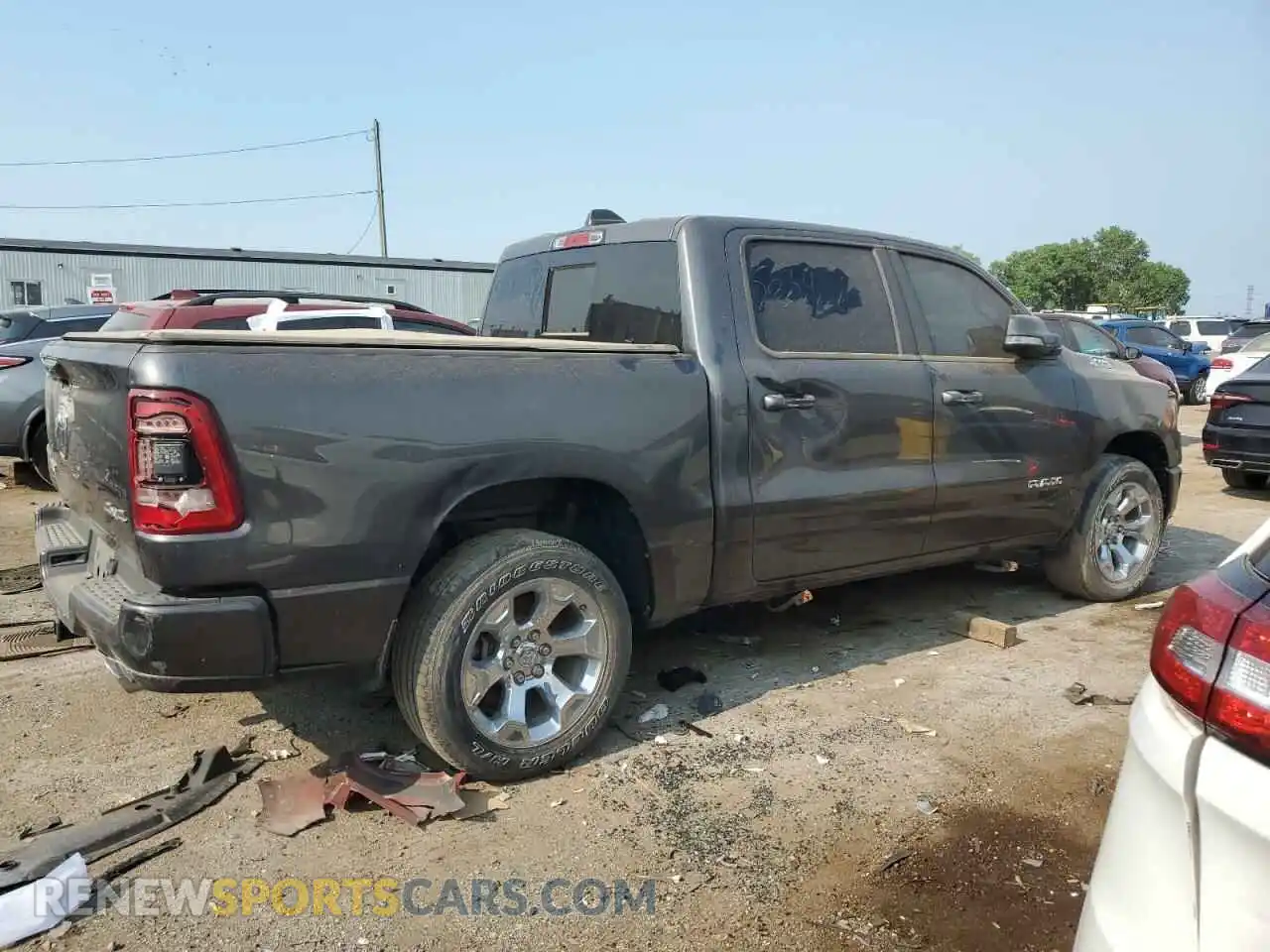 3 Photograph of a damaged car 1C6SRFFT7KN681502 RAM 1500 2019