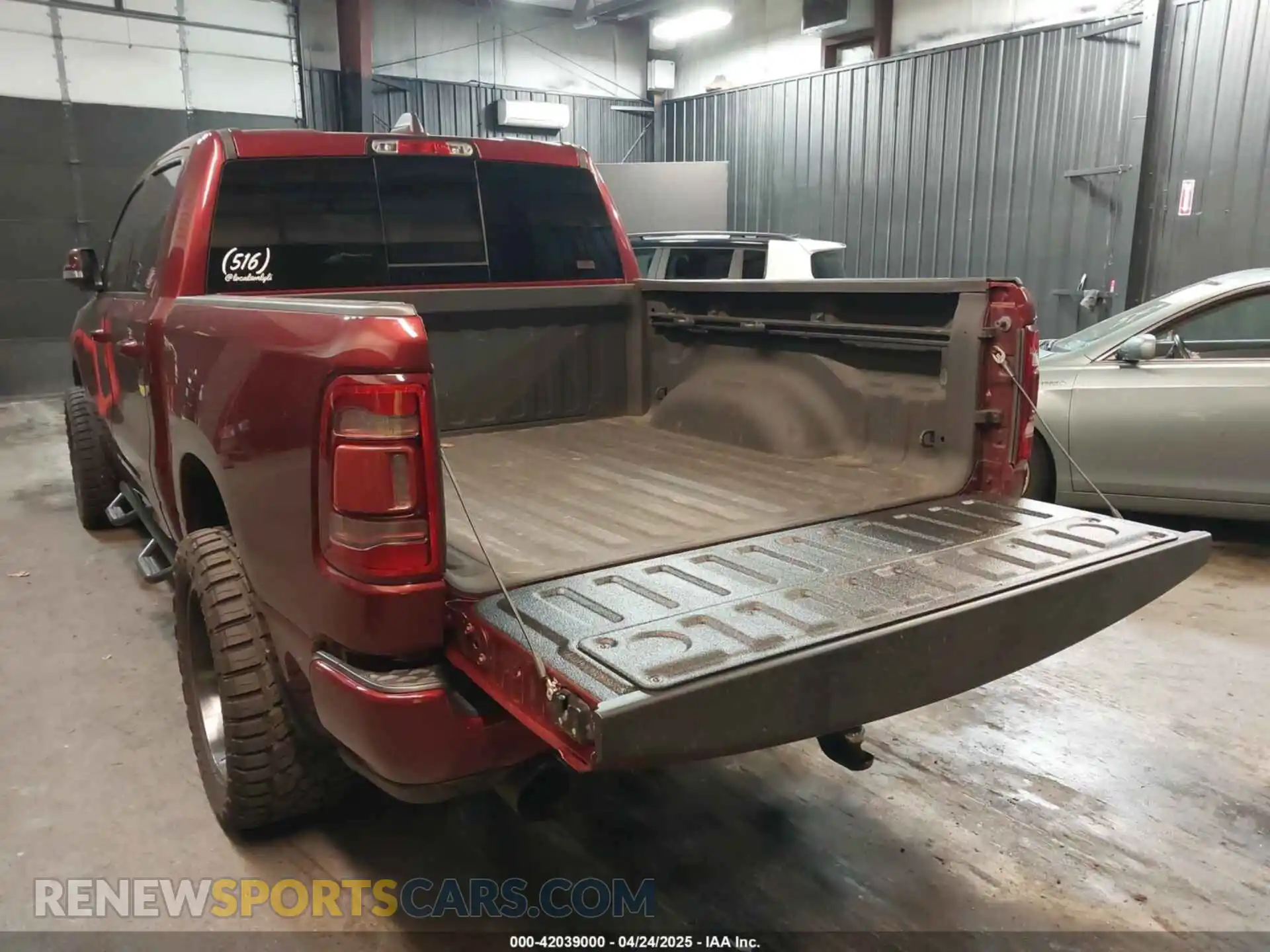 3 Photograph of a damaged car 1C6SRFFTXKN607457 RAM 1500 2019