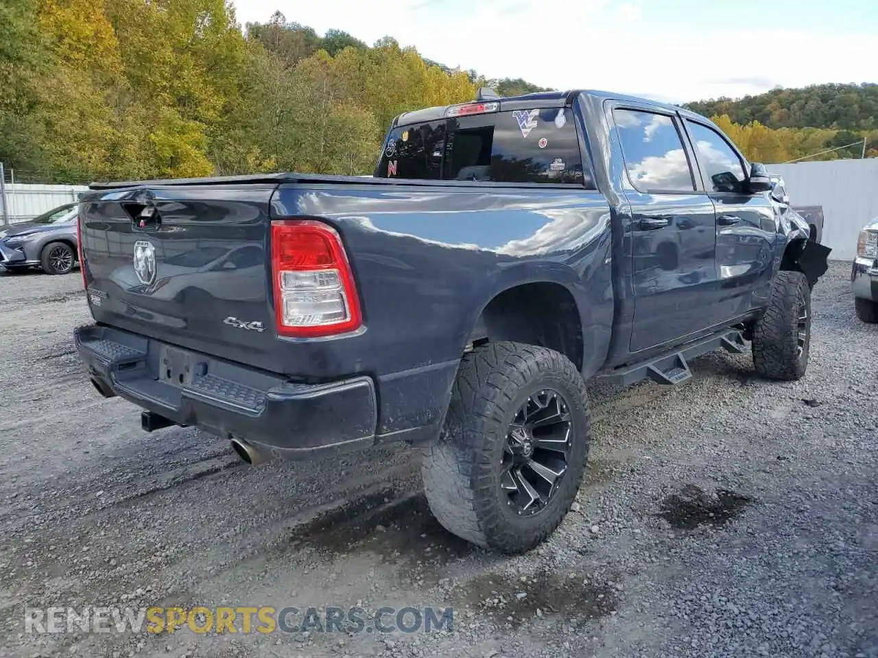3 Photograph of a damaged car 1C6SRFFTXKN885968 RAM 1500 2019
