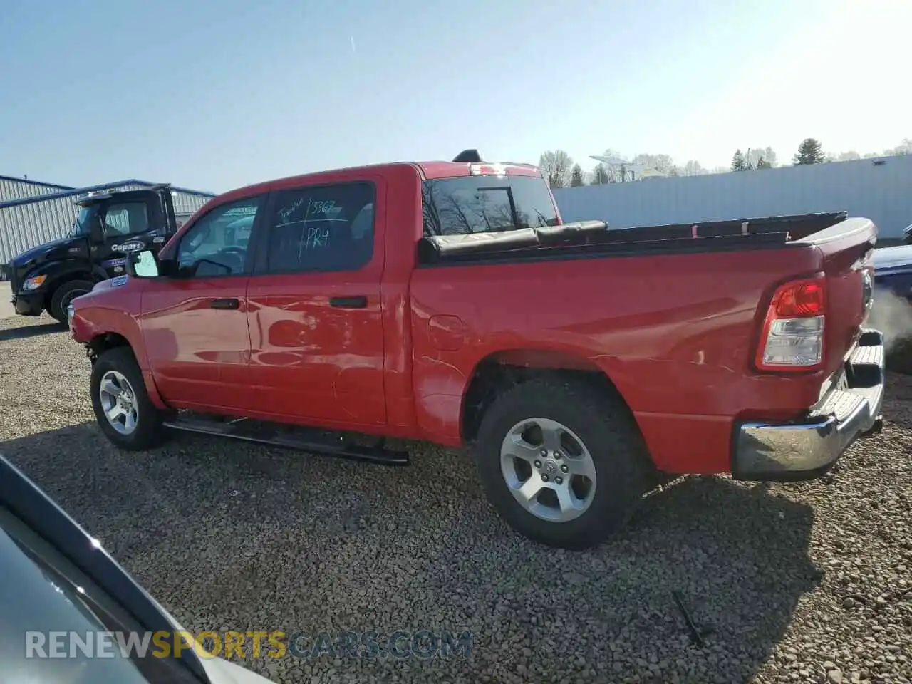 2 Photograph of a damaged car 1C6SRFGTXKN605450 RAM 1500 2019
