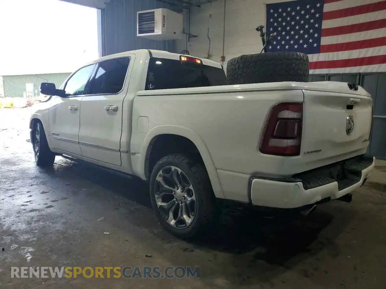 2 fotografías del automóvil dañado 1C6SRFHT1KN772312 RAM 1500 2019