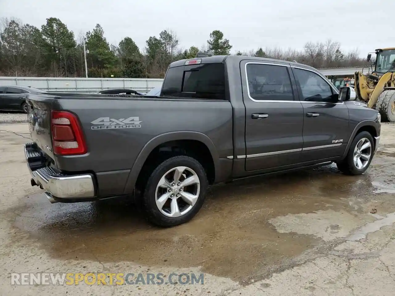 3 Photograph of a damaged car 1C6SRFHT3KN606034 RAM 1500 2019