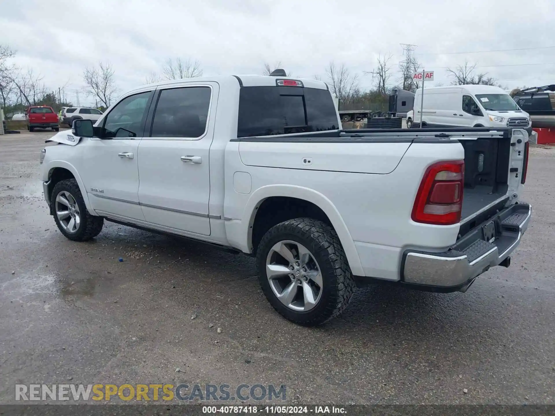 3 Photograph of a damaged car 1C6SRFHT5KN670477 RAM 1500 2019