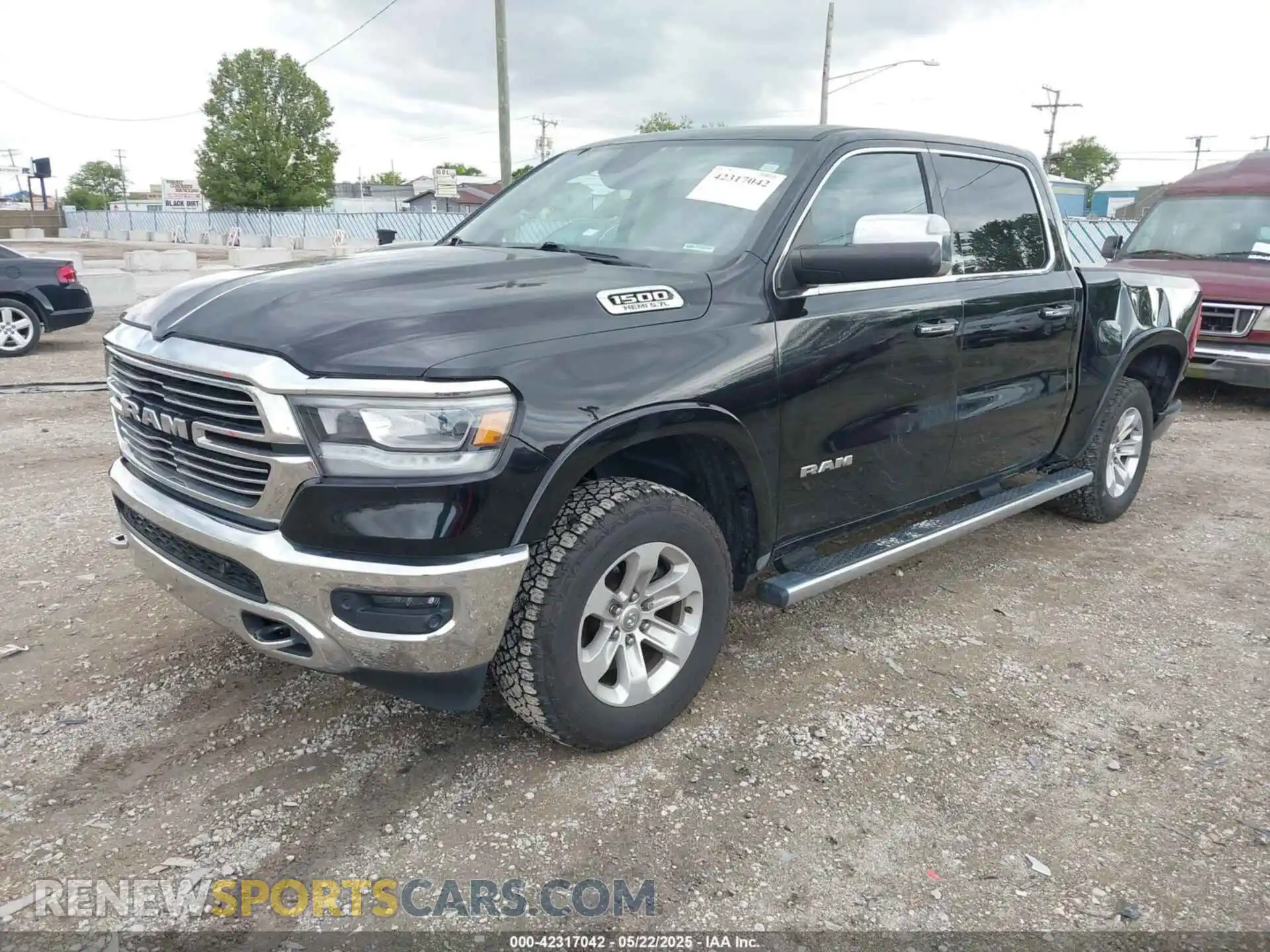 2 Photograph of a damaged car 1C6SRFJT3KN609963 RAM 1500 2019