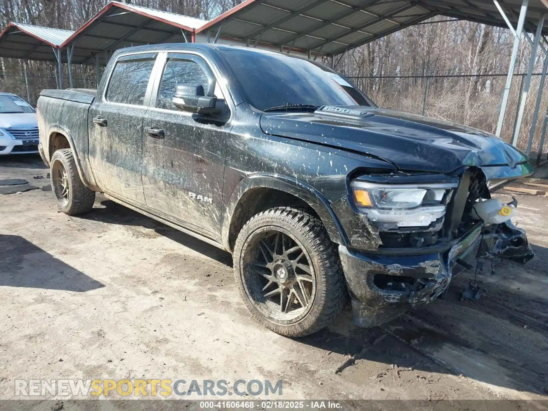 1 Photograph of a damaged car 1C6SRFJT5KN772582 RAM 1500 2019