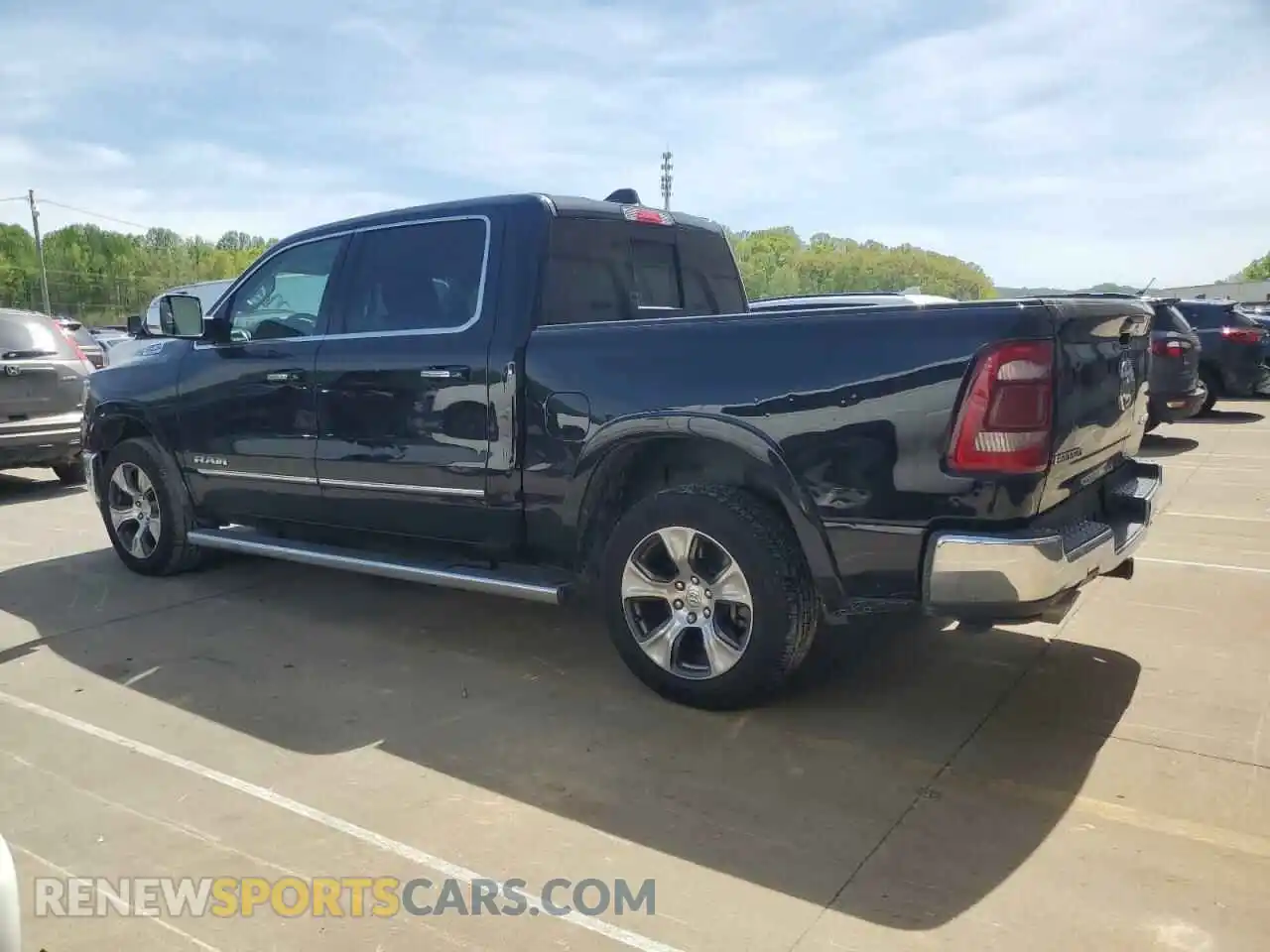 2 Photograph of a damaged car 1C6SRFJT5KN913330 RAM 1500 2019