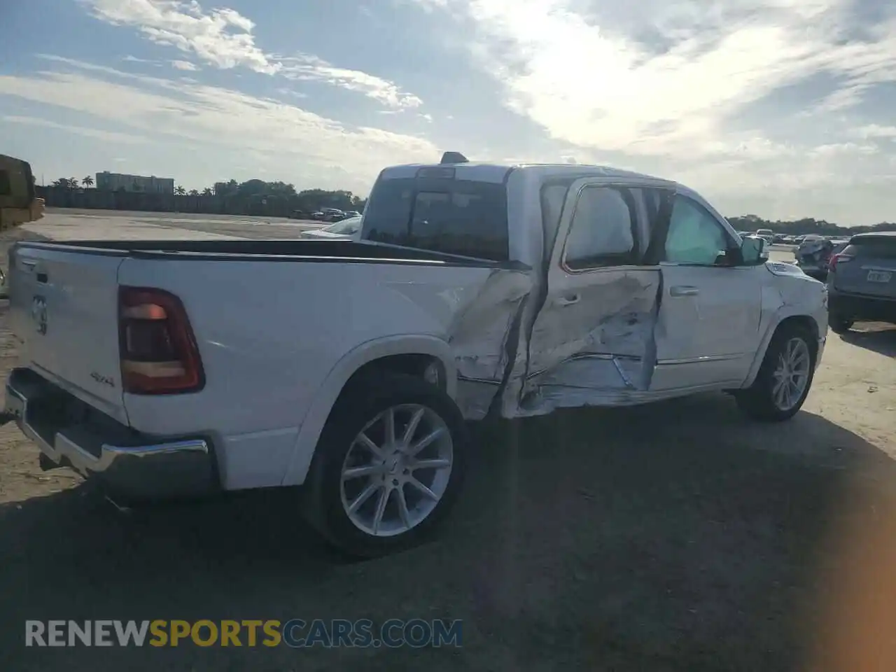 3 Photograph of a damaged car 1C6SRFPT4KN916968 RAM 1500 2019
