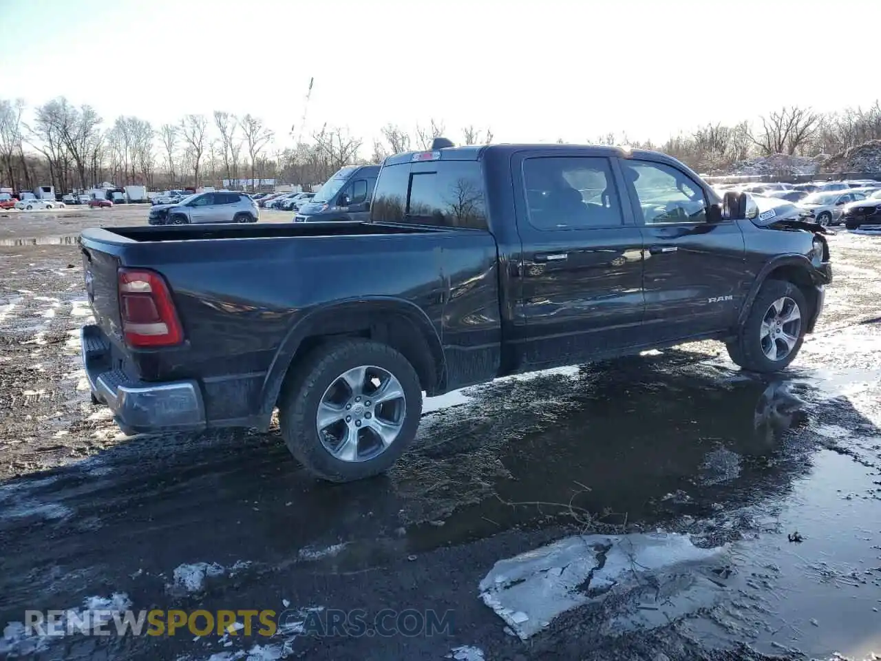 3 Photograph of a damaged car 1C6SRFRT1KN586803 RAM 1500 2019