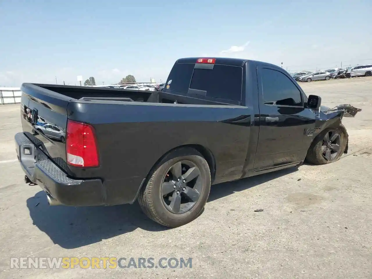 3 Photograph of a damaged car 3C6JR6AT5KG511540 RAM 1500 2019