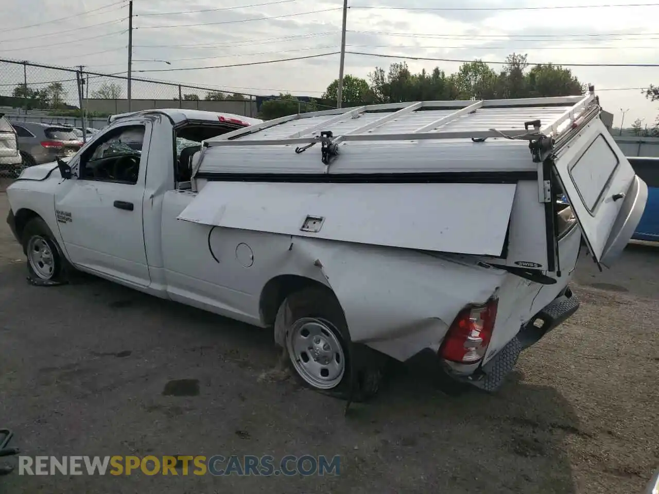 2 Photograph of a damaged car 3C6JR6DG5KG651666 RAM 1500 2019