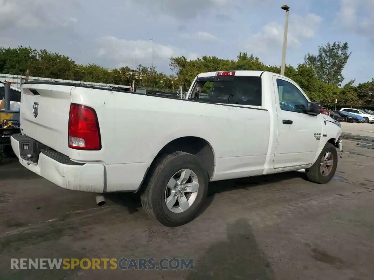 3 Photograph of a damaged car 3C6JR6DT2KG506906 RAM 1500 2019