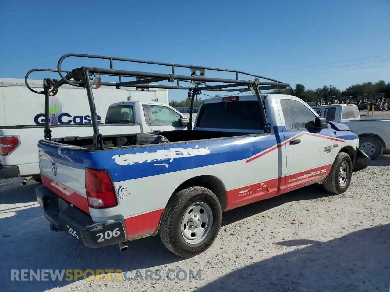 3 fotografías del automóvil dañado 3C6JR6DT3KG621739 RAM 1500 2019