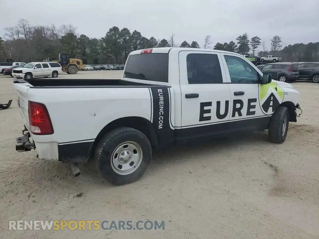3 Photograph of a damaged car 3C6RR6KG3KG630403 RAM 1500 2019