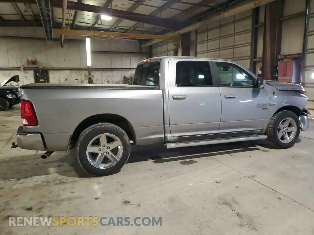 3 fotografías del automóvil dañado 1C6RR6TT1LS135817 RAM 1500 2020