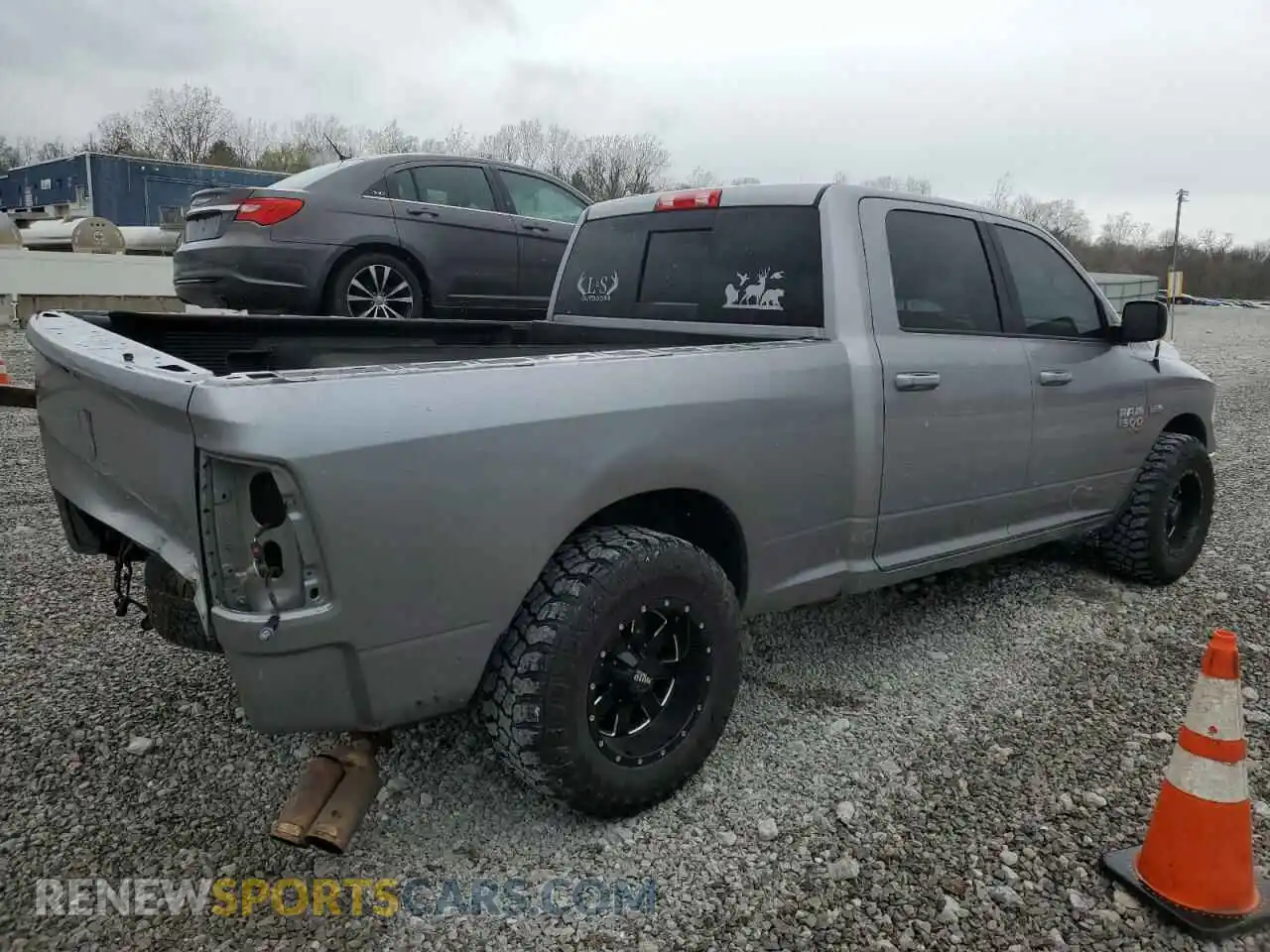 3 Photograph of a damaged car 1C6RR6TT4LS117490 RAM 1500 2020