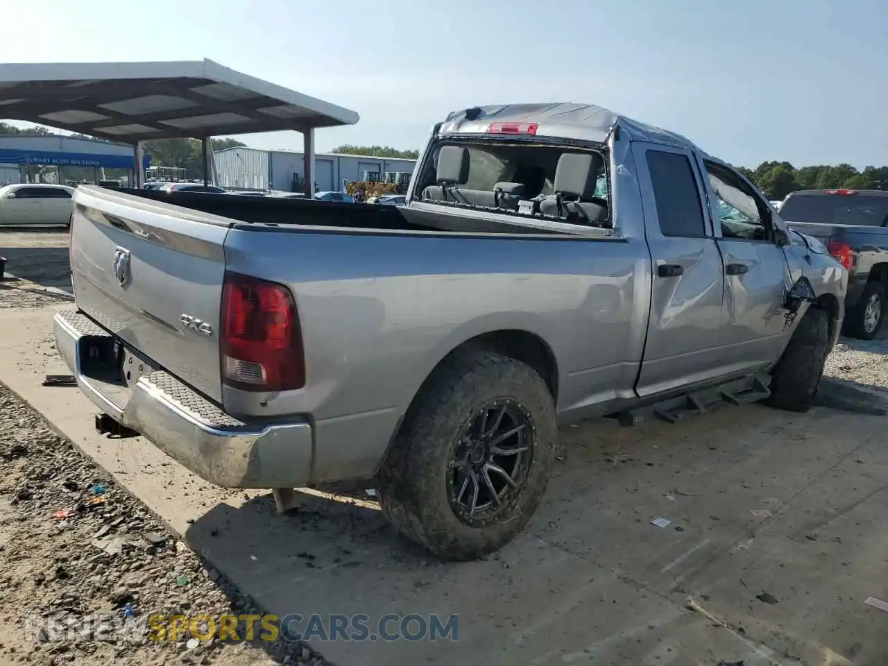 3 Photograph of a damaged car 1C6RR7FGXLS122472 RAM 1500 2020
