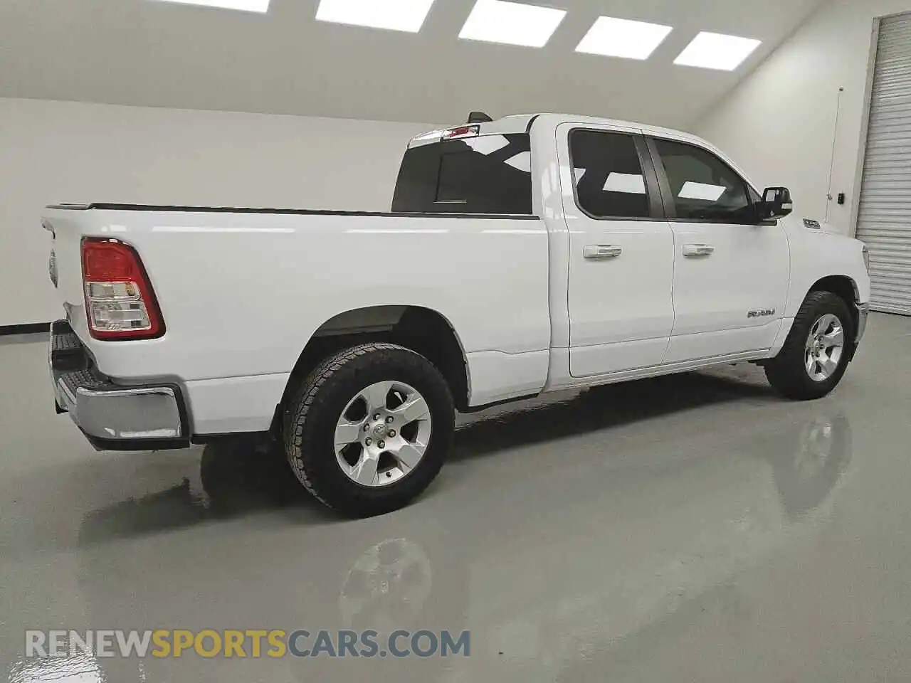 3 Photograph of a damaged car 1C6RREBT5LN274892 RAM 1500 2020