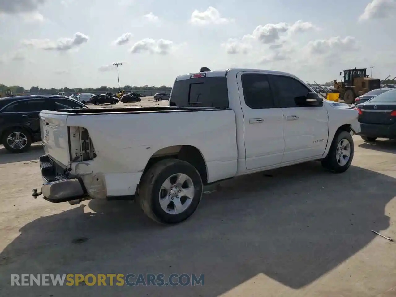 3 Photograph of a damaged car 1C6RREBTXLN300399 RAM 1500 2020