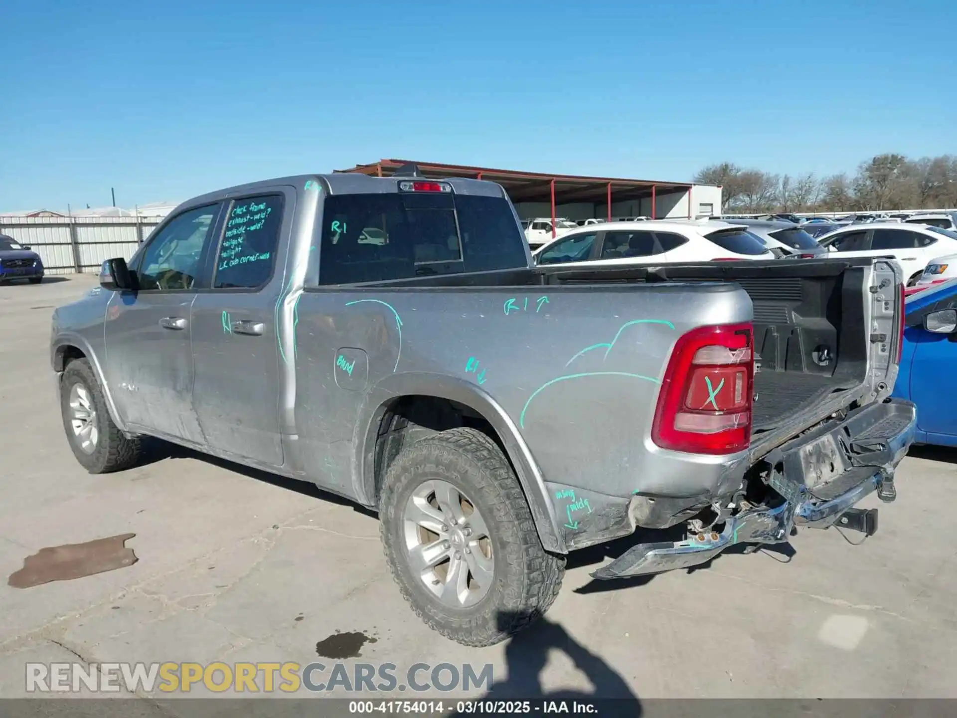 3 Photograph of a damaged car 1C6RREDT7LN121377 RAM 1500 2020